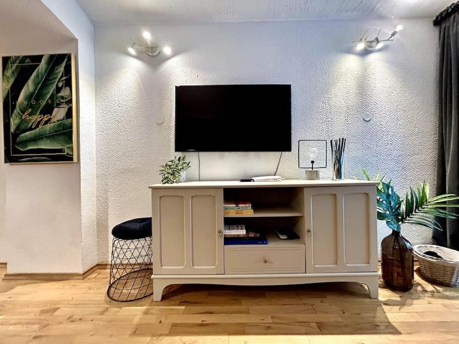 Charming Appartment 3-Min Walk To Old Town - Free Parking Любляна Экстерьер фото